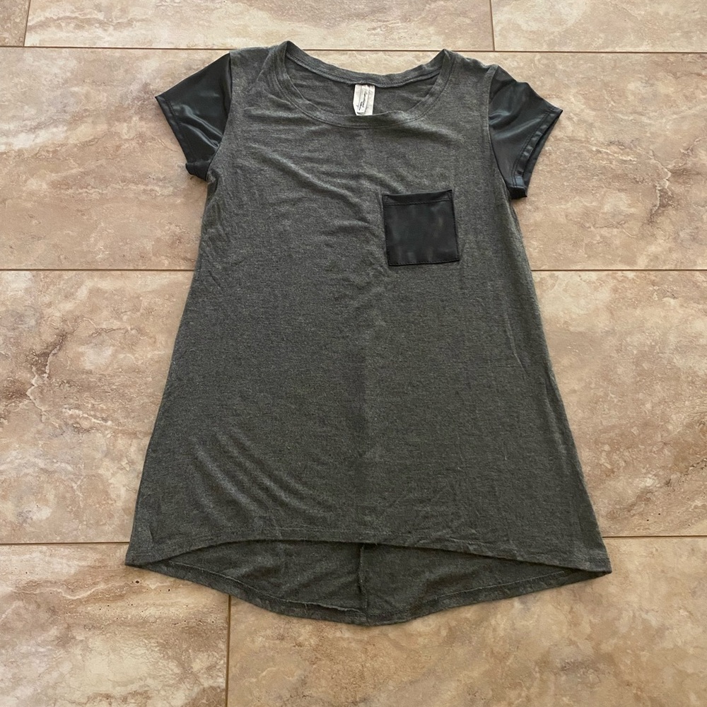 NWOT Sensational Collection Faux Leather Sleeve Top